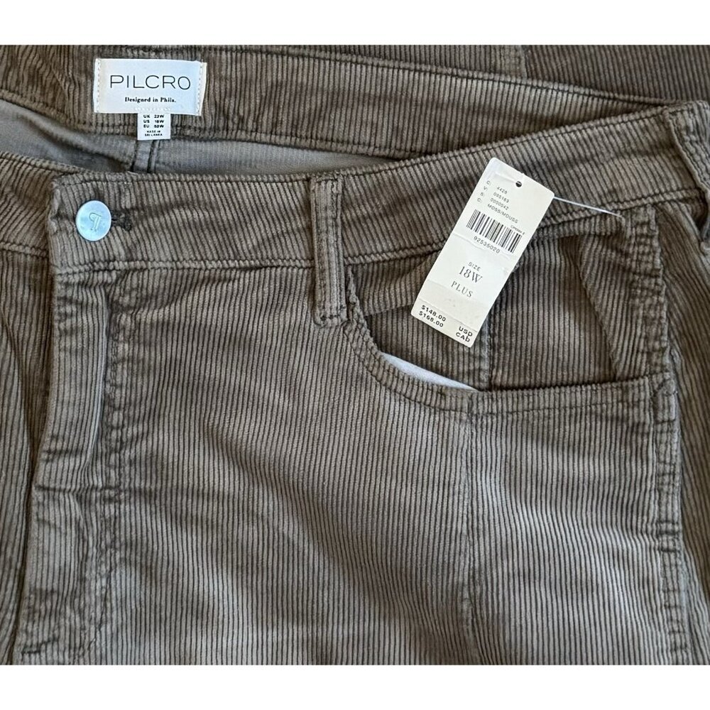 NWT Size 18W - Pilcro The Kenna Heritage barrel jeans Corduroy MOSS (US$ 148) - Picture 12 of 16